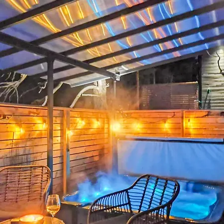 Secret Igloo Revontuli 10d By Interhome Loma-asunnot